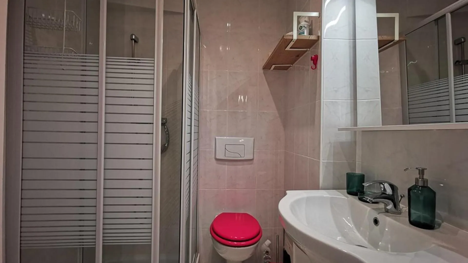 Studio 4 Personnes En Bord De Mer Au Lavandou Avec Parking - Fr-1-803-89 Le Lavandou Apartment